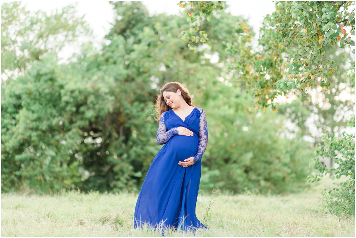 maternity-session-in-spring-tx_2324